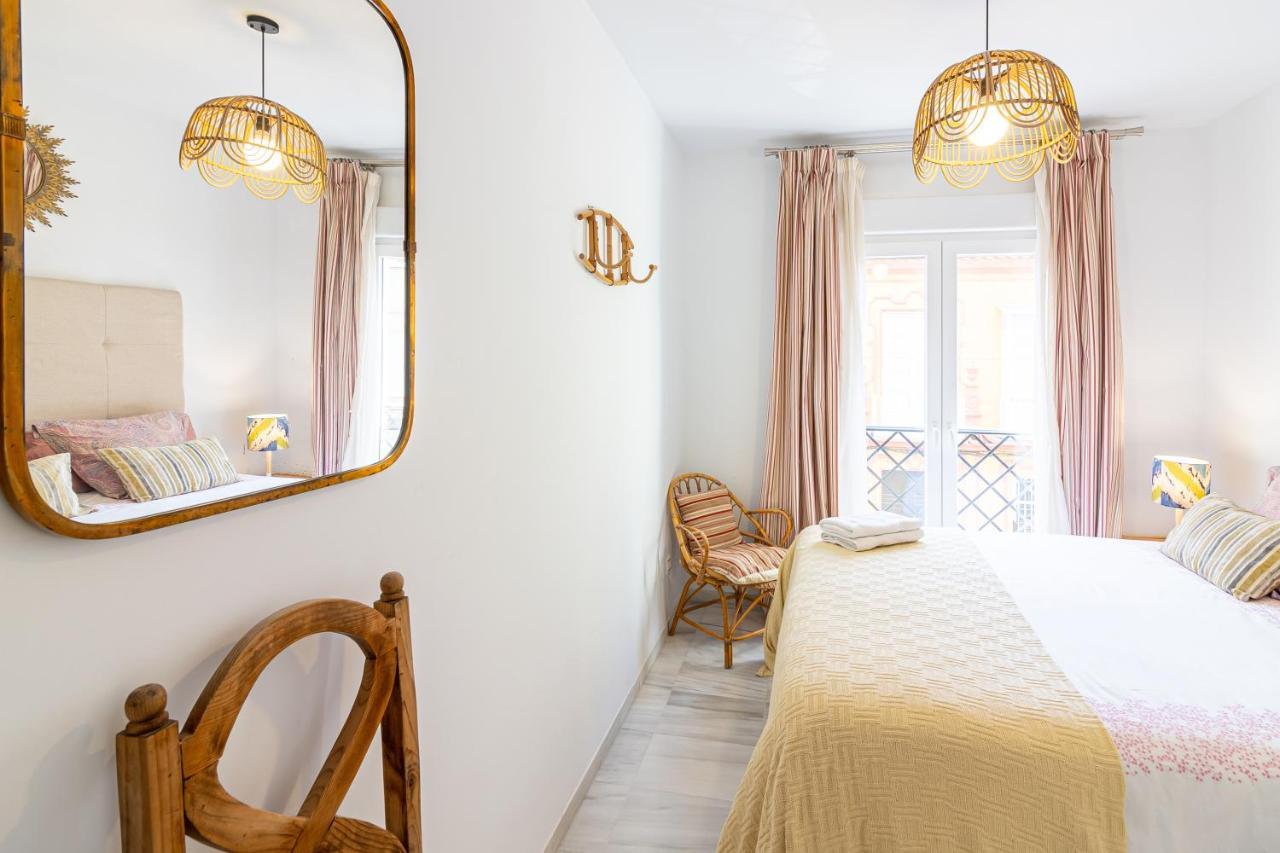 Apartamento Vicky Victoria Malaga Exterior photo